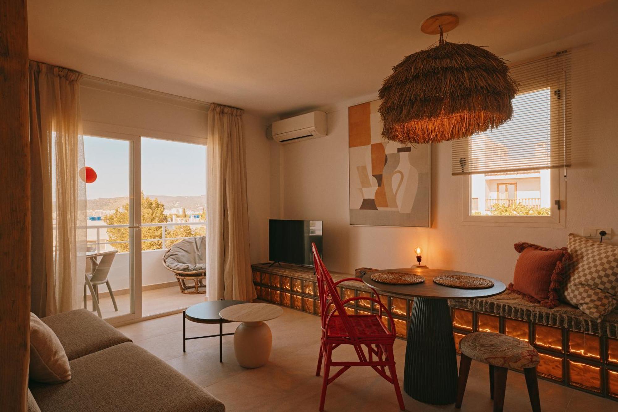 Sunset Oasis Ibiza Adults Only - New Rooms 2025 San Antonio  Buitenkant foto