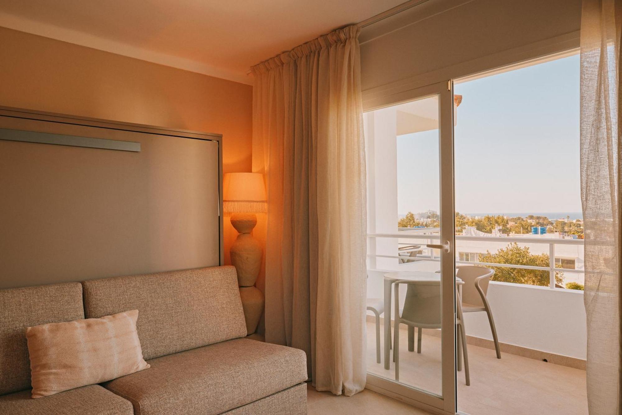 Sunset Oasis Ibiza Adults Only - New Rooms 2025 San Antonio  Buitenkant foto