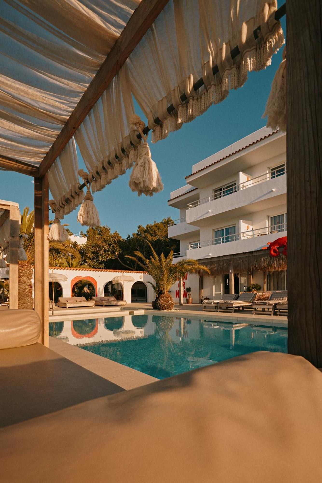 Sunset Oasis Ibiza Adults Only - New Rooms 2025 San Antonio  Buitenkant foto