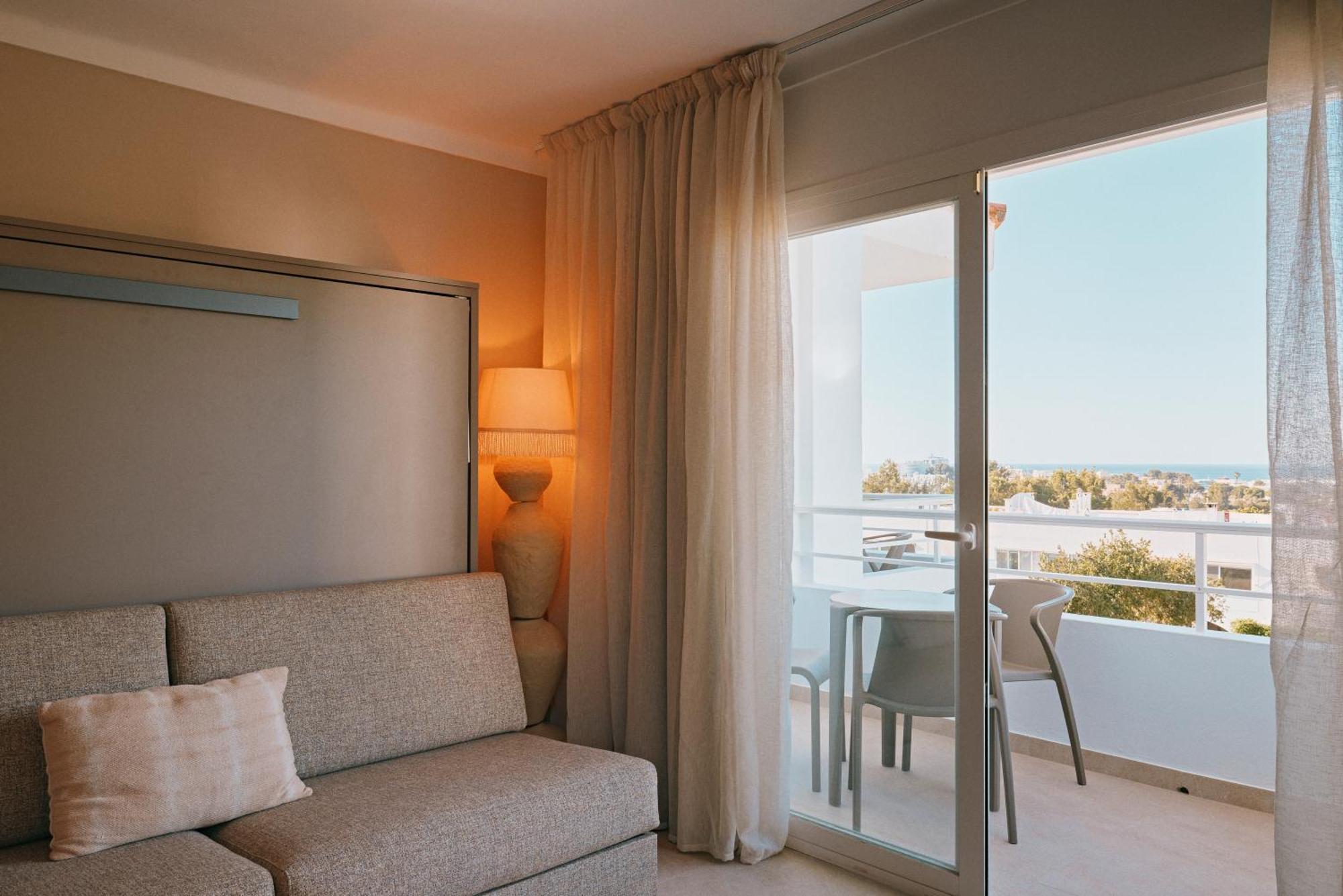 Sunset Oasis Ibiza Adults Only - New Rooms 2025 San Antonio  Buitenkant foto