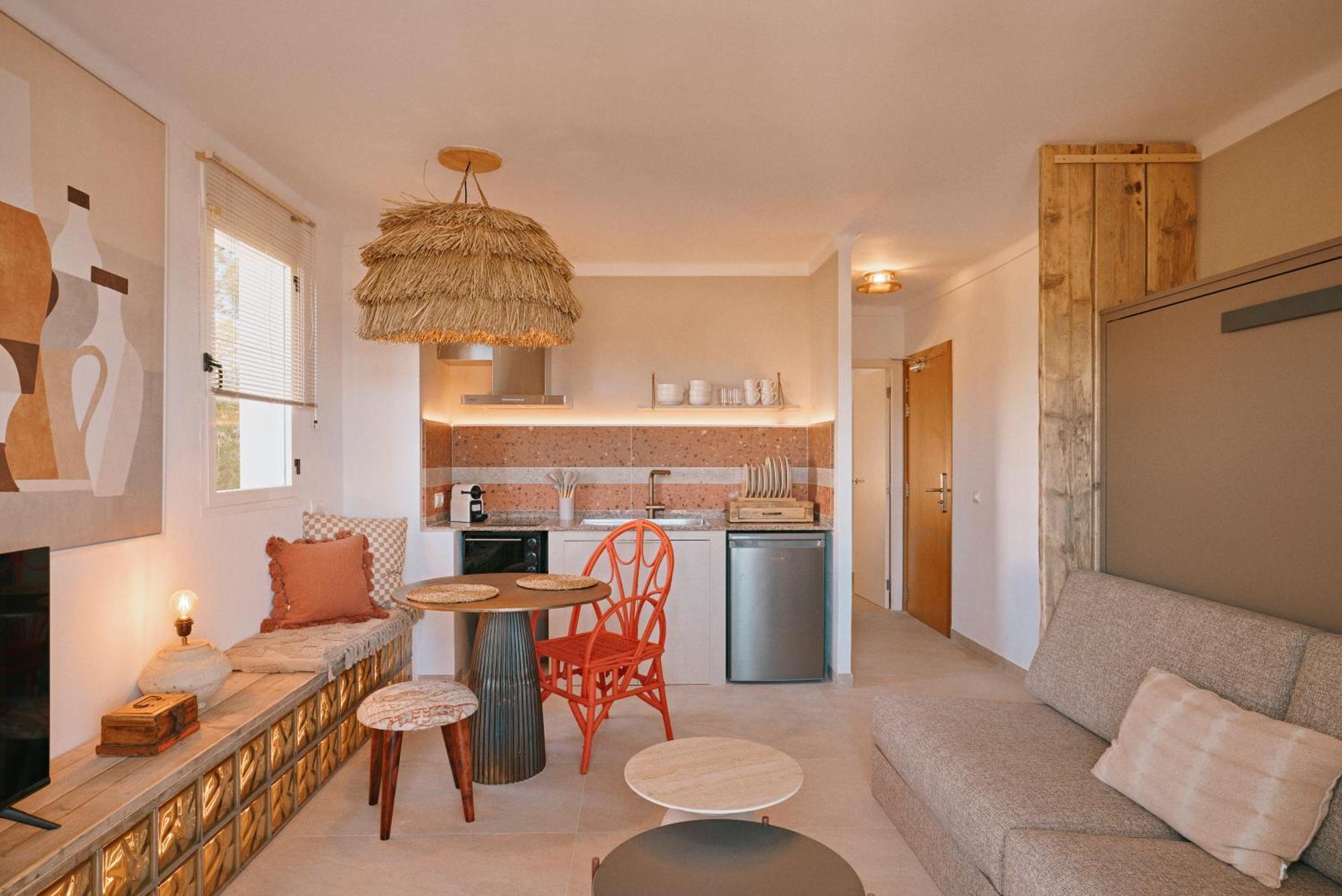 Sunset Oasis Ibiza Adults Only - New Rooms 2025 San Antonio  Buitenkant foto